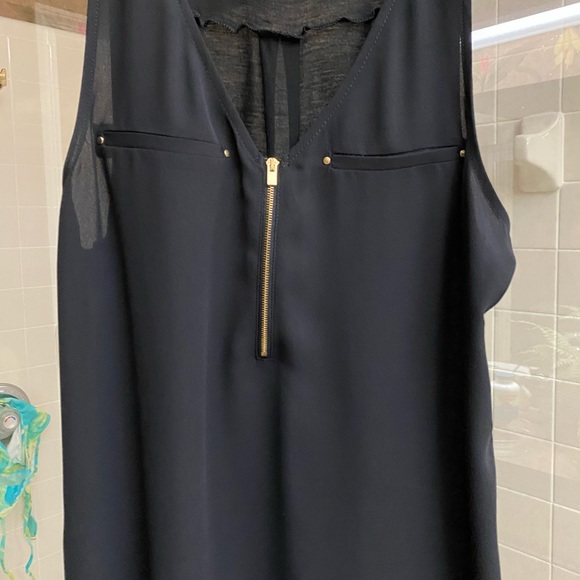 NWOT EXPRESS TOP - Picture 5 of 6